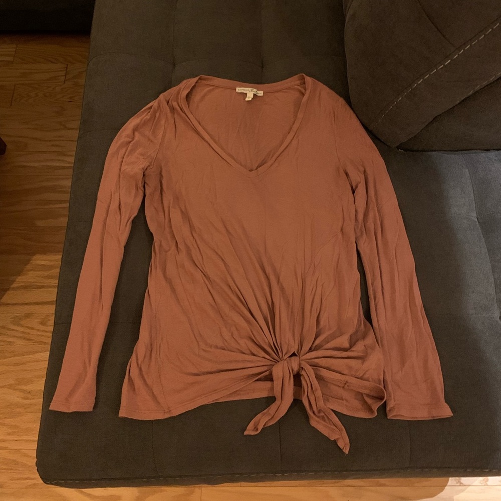 Express women’s long sleeve tie front shirt